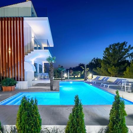 Hotel ASTERA Skala Rachoni  Buitenkant foto