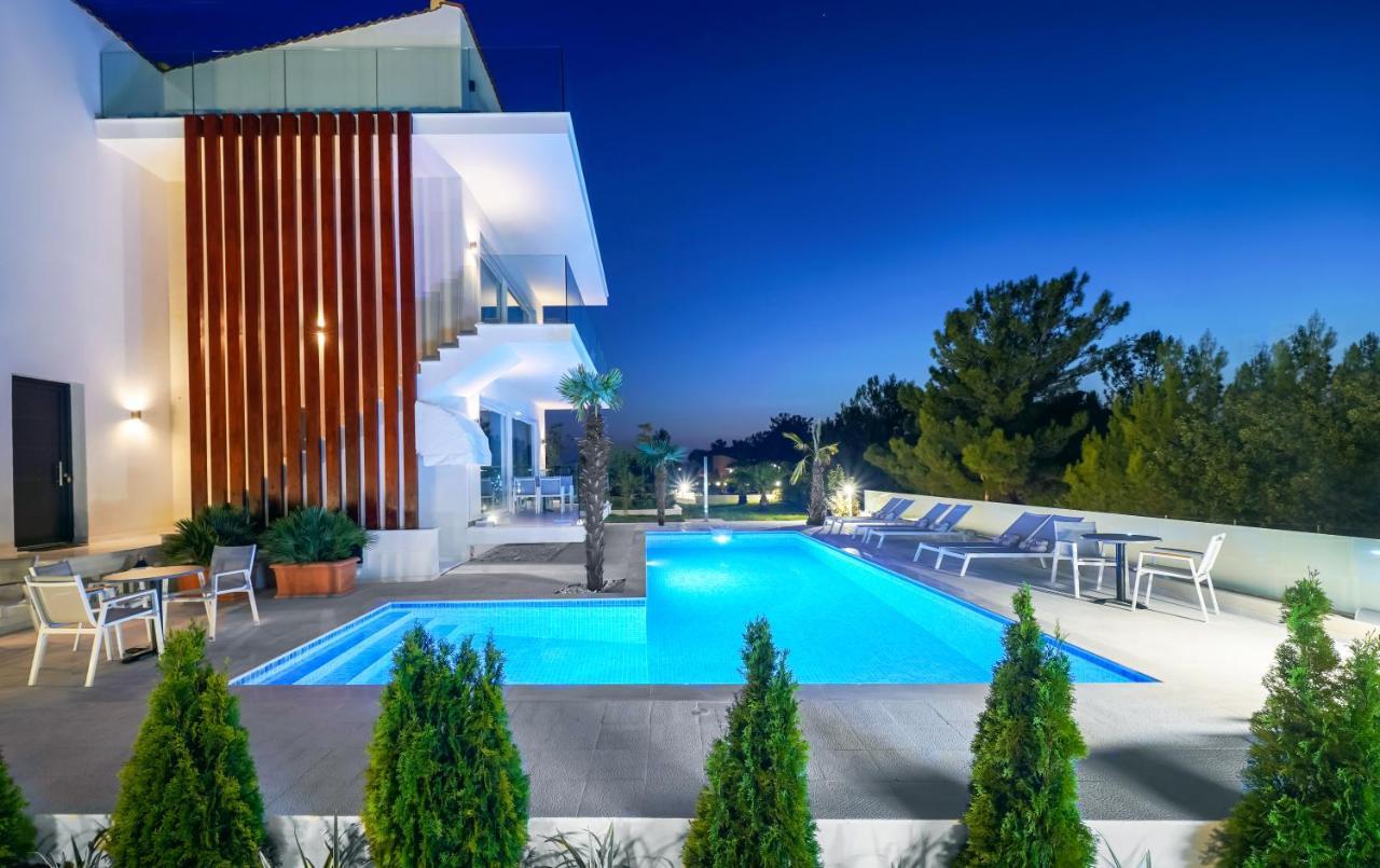 Hotel ASTERA Skala Rachoni  Buitenkant foto