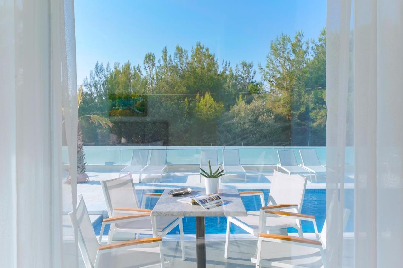 Hotel ASTERA Skala Rachoni  Buitenkant foto